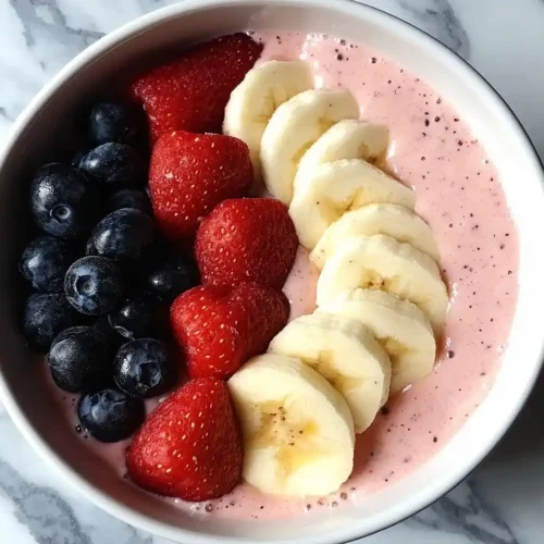 5-Minute Fruit Smoothie Bowl 2 5-Minute Fruit Smoothie Bowl