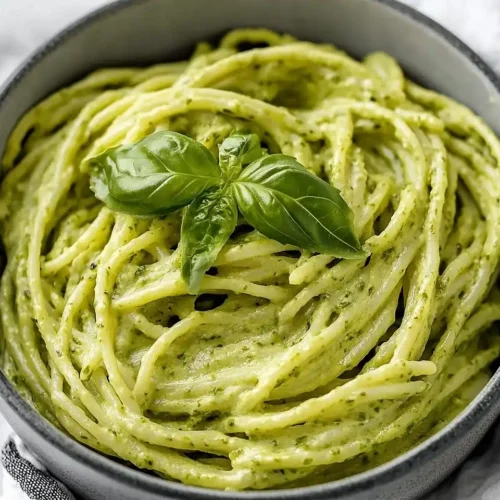 Creamy Green Spaghetti (Better Than Any Restaurant!) 2 Creamy Green Spaghetti