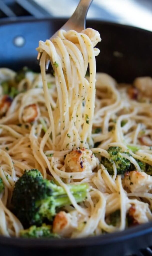 Easy Healthy Broccoli Pasta (Dreamy Weeknight Dinner!) 5 End Of Easy Healthy Broccoli Pasta