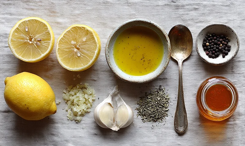 Homemade Lemon Vinaigrette Salad Dressing You'll Ever Make 3 Ingredients for Homemade Lemon Vinaigrette Salad Dressing