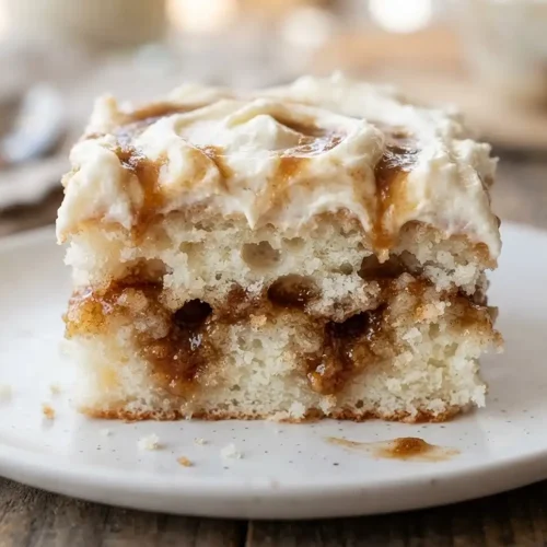 cinnamon roll poke cake recipe